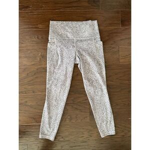 Athleta Salutation Stash Pocket II Printed 7/8 Tight Small Cream Speckle